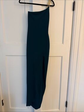 Nookie One-Shoulder Teal Gown with Gold Chain Strap